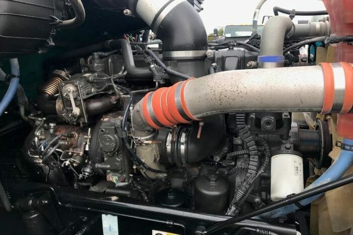 2015 Peterbilt 579 full