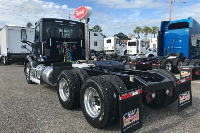 2015 Peterbilt 579 full